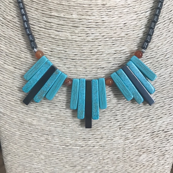 Necklace. Statement accent piece, exotic stone - Picture 4 of 4